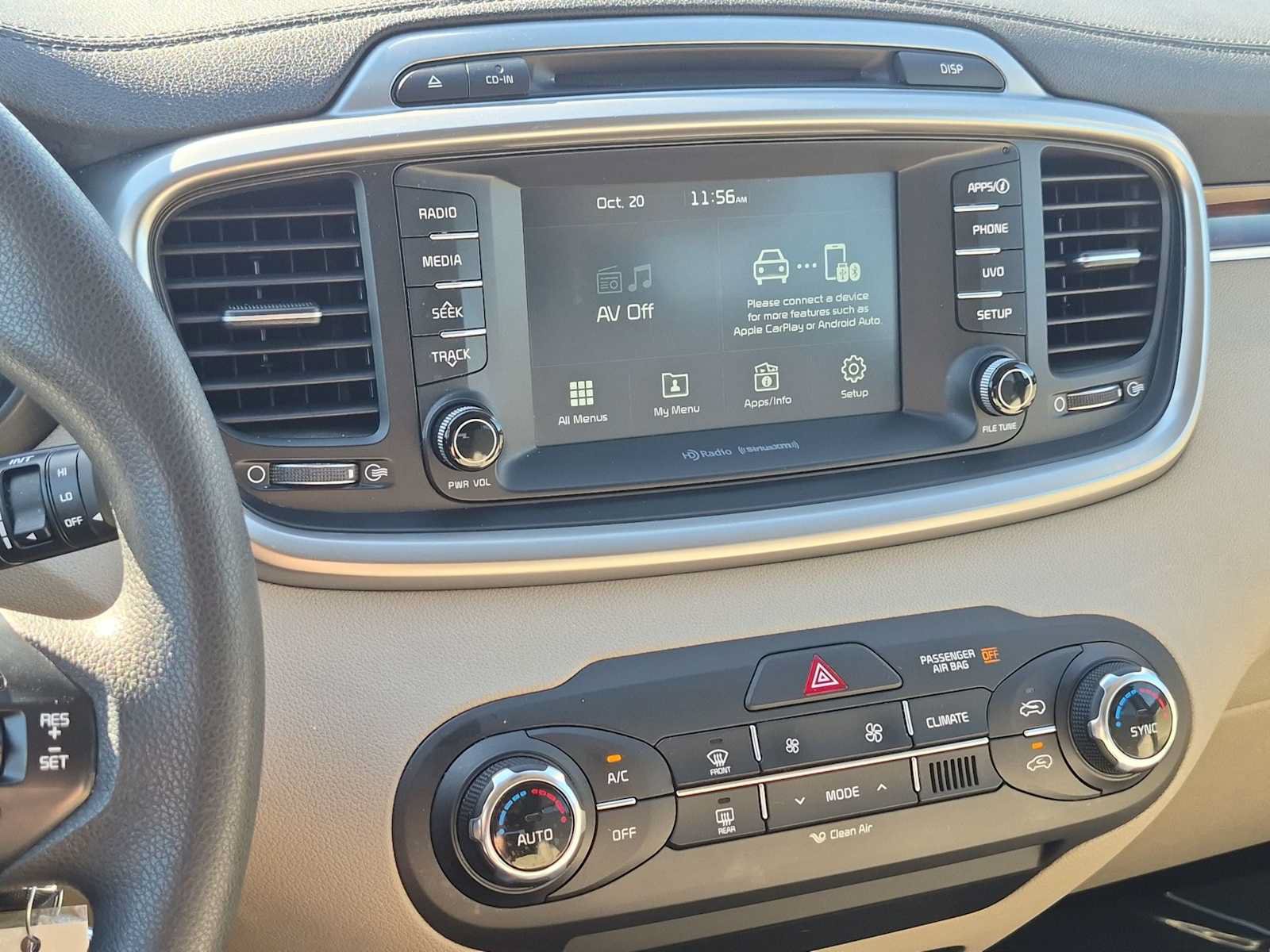 Used 2018 Kia Sorento FWD image 26