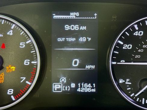 Certified 2024 Subaru Crosstrek 2.0i Premium image 13