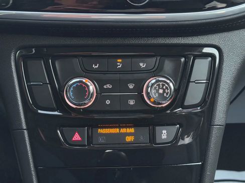 Used 2019 Buick Encore Preferred image 29