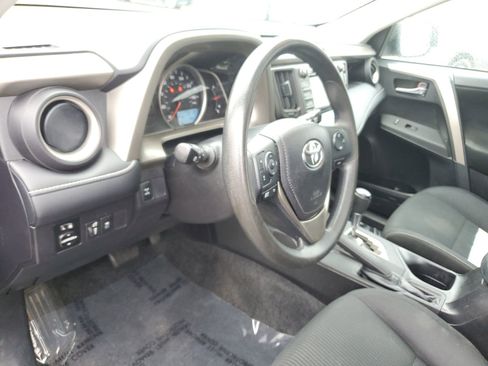 Used 2014 Toyota RAV4 XLE AWD/4WD image 19