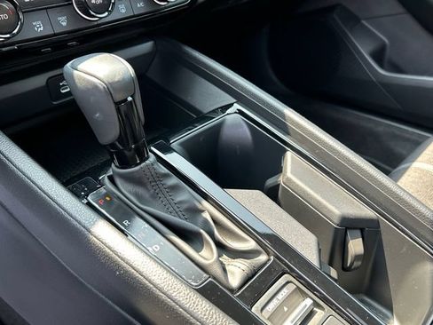 Used 2024 Honda Accord Sport image 20
