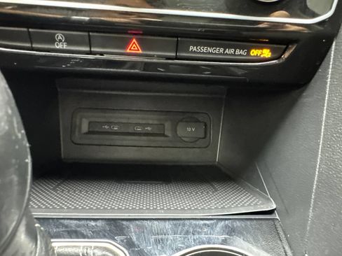 Used 2023 Volkswagen Atlas SE w/ Panoramic Sunroof Package FWD image 69