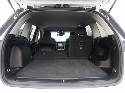 Used 2023 Jeep Grand Cherokee Laredo image 33