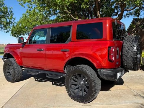 Used 2024 Ford Bronco Badlands AWD/4WD image 3