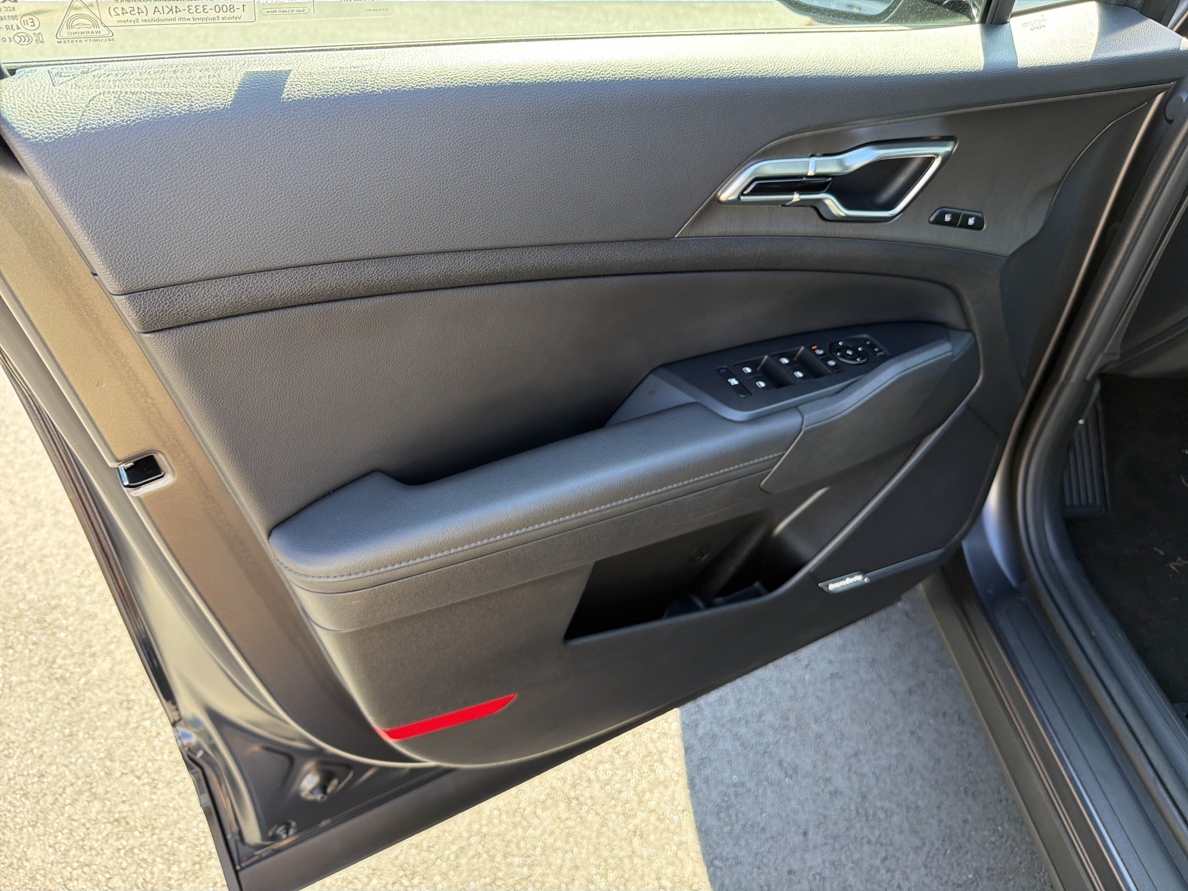 Certified 2026 Kia Sportage X-Pro Prestige AWD/4WD image 10