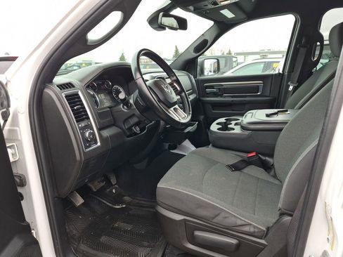 Used 2021 RAM 1500 Classic Warlock AWD/4WD image 3