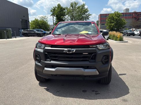 Used 2023 Chevrolet Colorado Trail Boss w/ Advanced Trailering Package AWD/4WD image 8