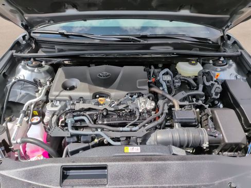 Used 2026 Toyota Camry XSE AWD/4WD image 29