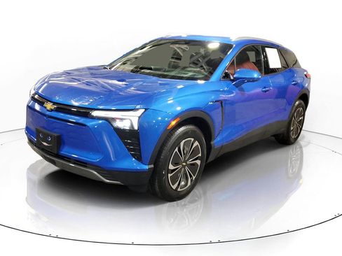 Certified 2024 Chevrolet Blazer EV LT AWD/4WD image 2