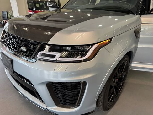 Used 2021 Land Rover Range Rover Sport SVR image 10