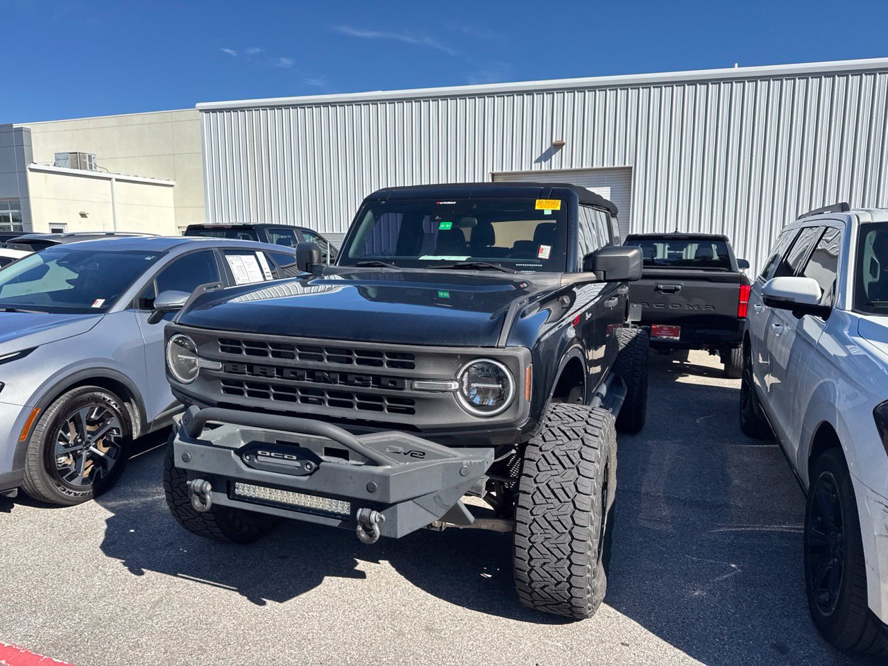 Used 2022 Ford Bronco 4-Door AWD/4WD image 1