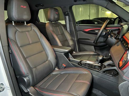 Used 2024 Chevrolet TrailBlazer RS w/ Convenience Package image 13