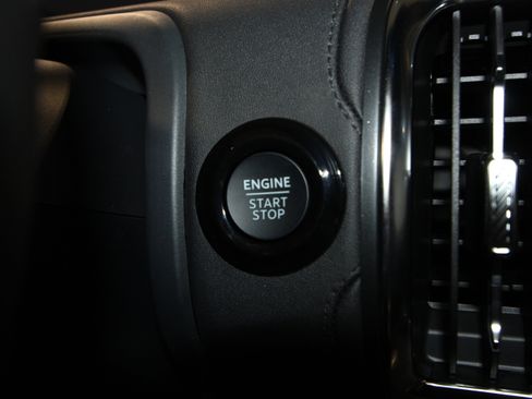 New 2026 Ford Expedition Tremor image 10