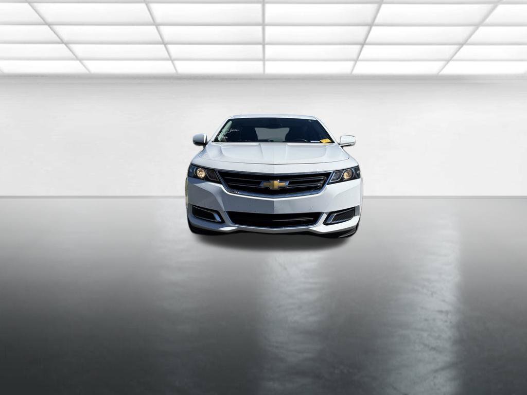 Used 2015 Chevrolet Impala LT w/ Convenience Package FWD image 9