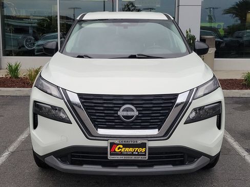 Used 2023 Nissan Rogue S FWD image 4