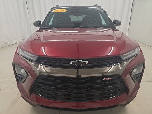 Used 2023 Chevrolet TrailBlazer RS AWD/4WD image 2