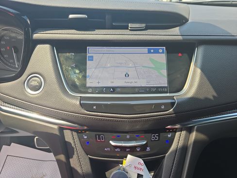 Certified 2023 Cadillac XT5 Sportv w/ Technology Package AWD/4WD image 24