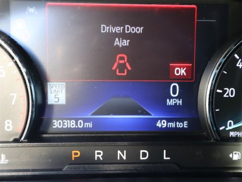 Certified 2023 Ford Explorer ST-Line w/ Class IV Trailer Tow Package image 17