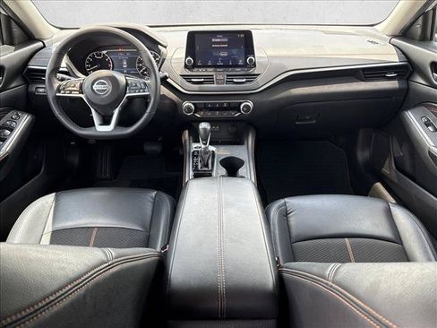 Used 2021 Nissan Altima 2.5 SR FWD image 19