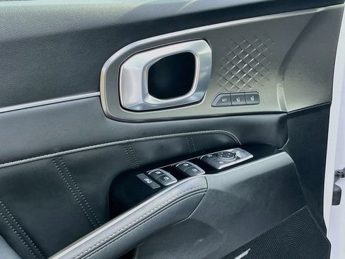 Used 2022 Kia Sorento SX FWD image 18