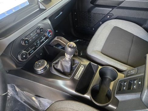Used 2023 Ford Bronco Big Bend image 14
