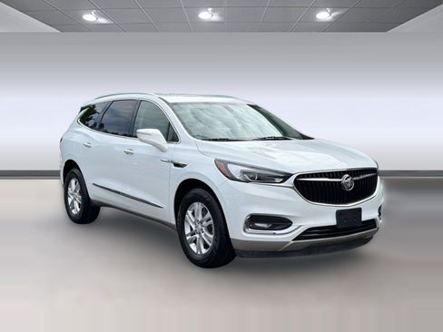 Used 2020 Buick Enclave Essence FWD image 7
