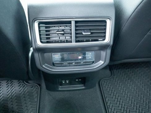 New 2026 Volkswagen Atlas SE image 33