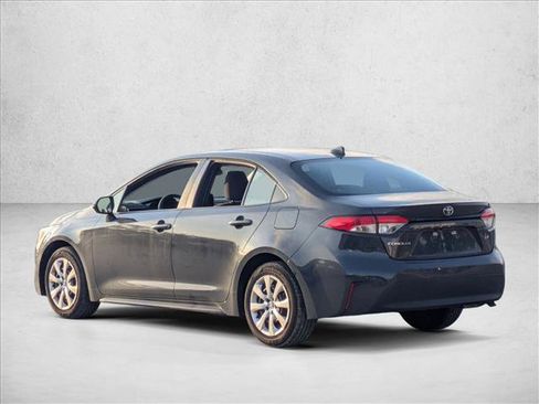 Used 2024 Toyota Corolla LE FWD image 6
