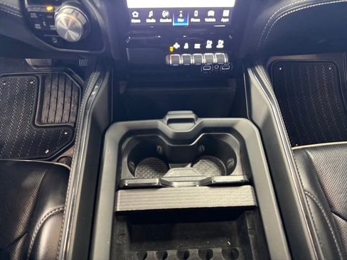 Used 2023 RAM 1500 Limited AWD/4WD image 17