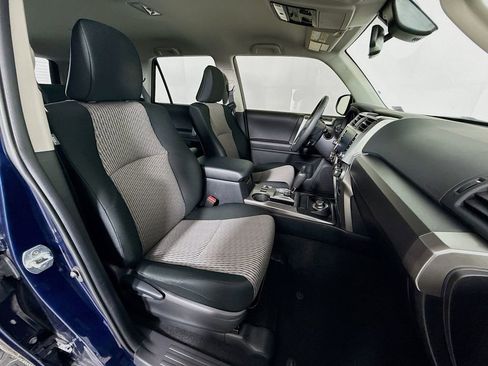 Used 2024 Toyota 4Runner SR5 image 28