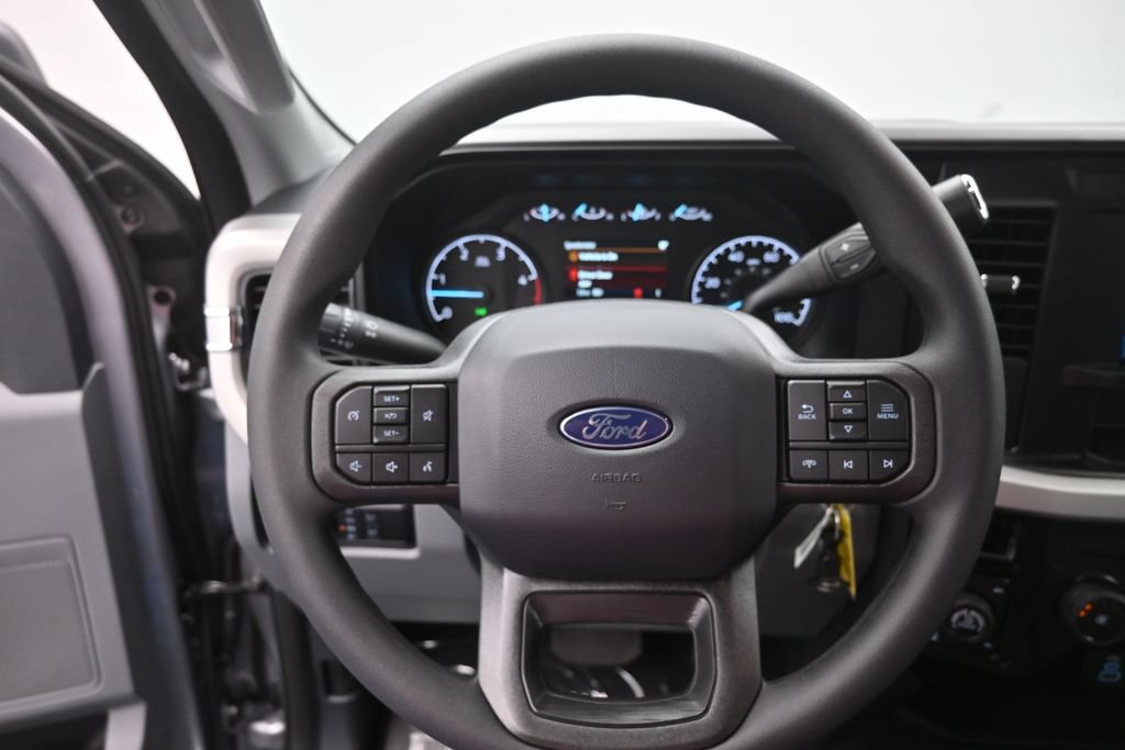 New 2027 Ford F250 XL w/ Tremor Off-Road Package AWD/4WD image 3