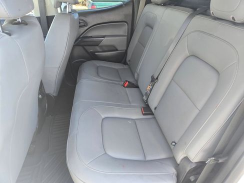 Used 2022 Chevrolet Colorado W/T w/ WT Convenience Package image 13