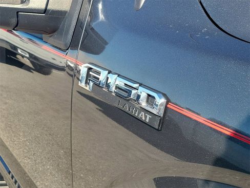 Used 2019 Ford F150 Lariat w/ Equipment Group 502A Luxury image 7