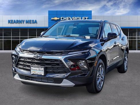 New 2026 Chevrolet Blazer LT FWD image 3