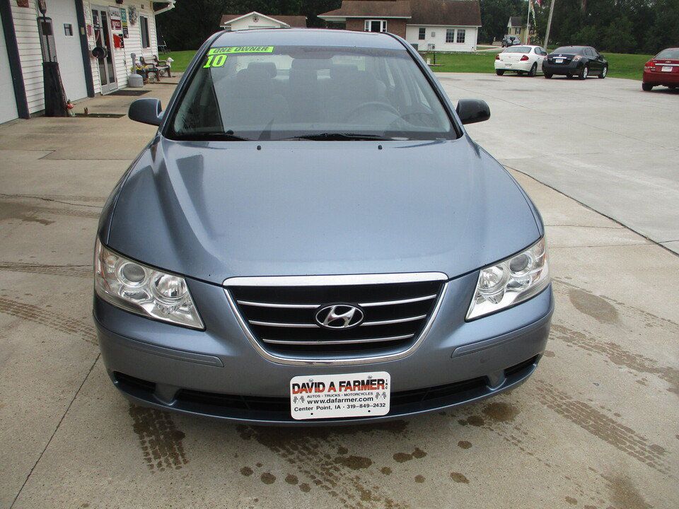 Used 2010 Hyundai Sonata GLS FWD image 3