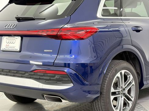 Certified 2025 Audi Q5 Premium w/ Convenience Package image 25
