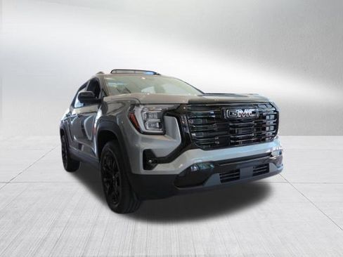 New 2026 GMC Terrain Elevation w/ Elevation Premium Package image 9
