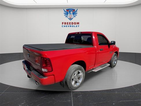 Used 2014 RAM 1500 Express image 5