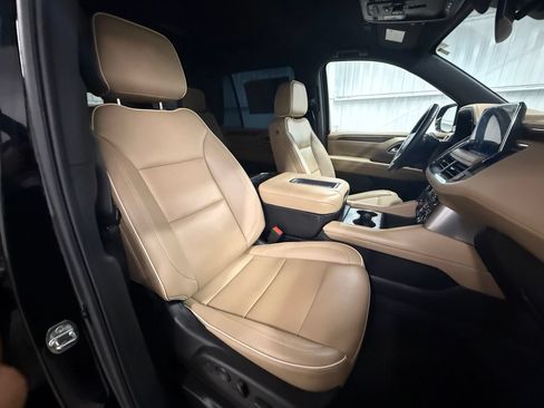 Used 2024 Chevrolet Tahoe Premier RWD image 26