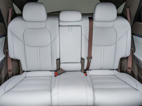 New 2026 Genesis Electrified GV70 image 26