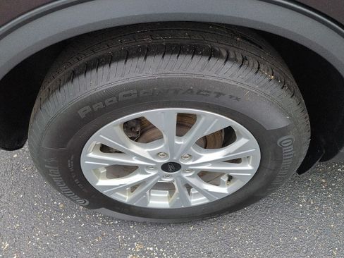 Certified 2023 Ford Escape Active AWD/4WD image 9
