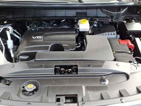 Used 2024 Nissan Pathfinder SL image 29