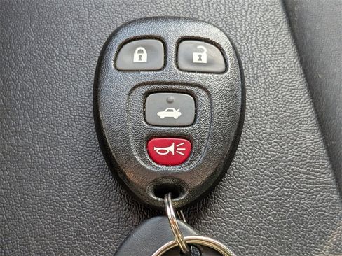 Used 2008 Saturn Sky image 31