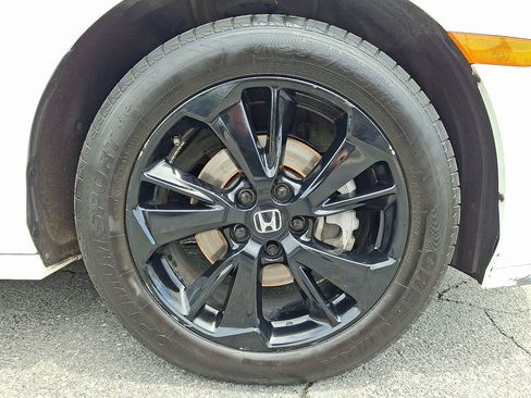 Used 2023 Honda Odyssey Sport image 8