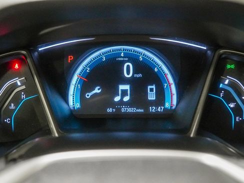 Used 2018 Honda Civic EX-L image 39