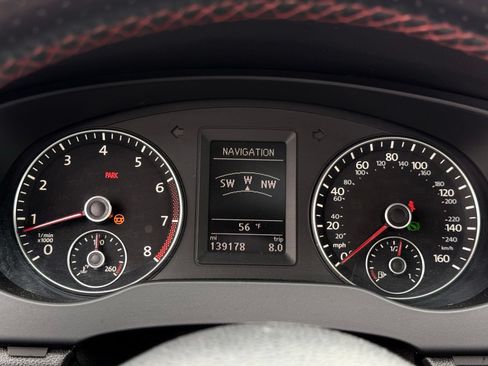 Used 2013 Volkswagen Jetta GLI Autobahn FWD image 33