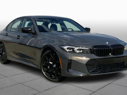 Used 2026 BMW 330i Sedan w/ M Sport Package RWD image 2