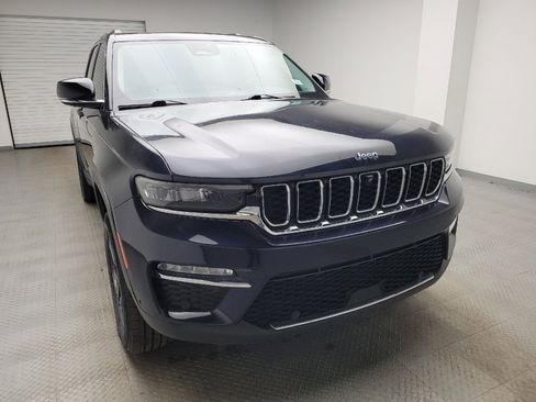 Used 2022 Jeep Grand Cherokee Limited 4xe w/ Luxury Tech Group II image 14