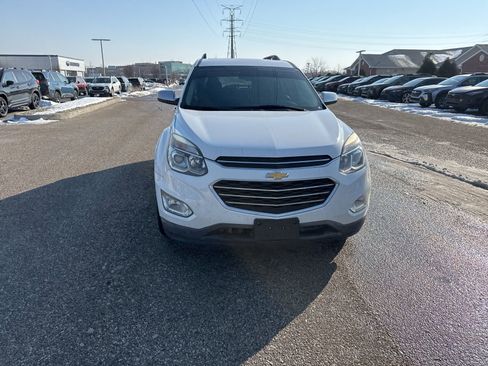 Used 2017 Chevrolet Equinox Premier w/ Enhanced Convenience Package image 7