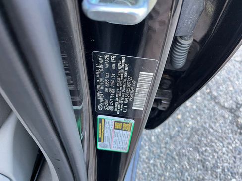 Used 2025 Hyundai Elantra SEL image 29